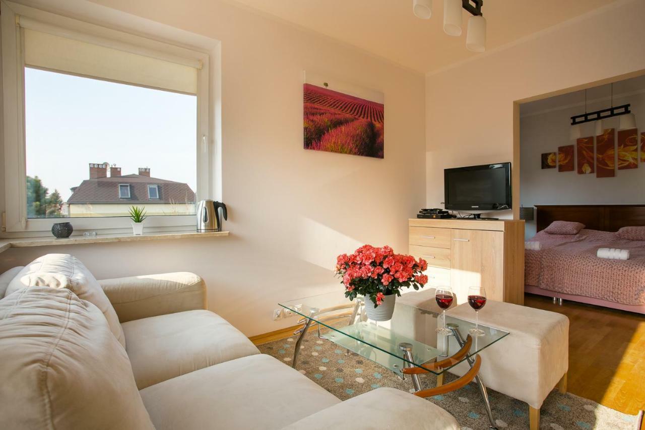 Pokoje Beskidzka Apartment Lublin Exterior foto