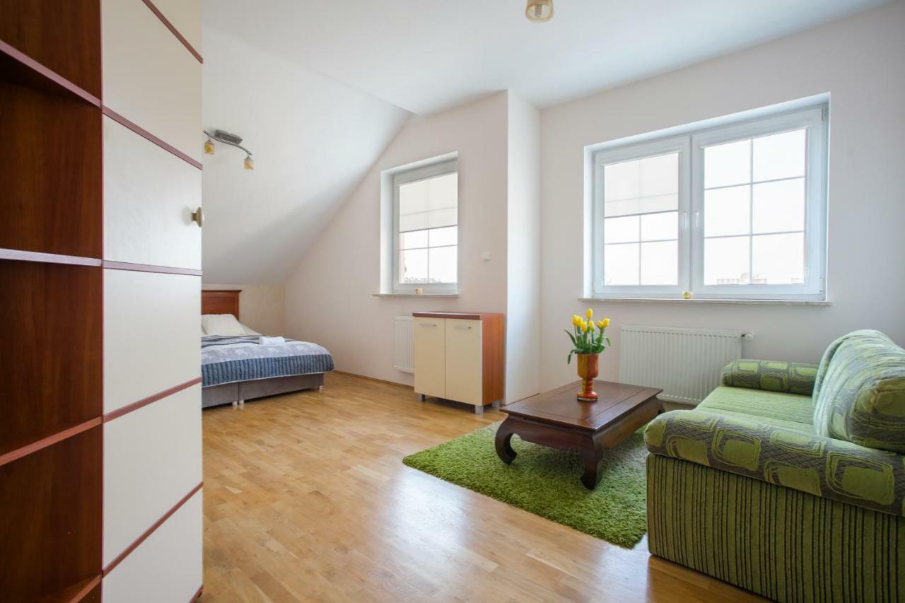 Pokoje Beskidzka Apartment Lublin Exterior foto