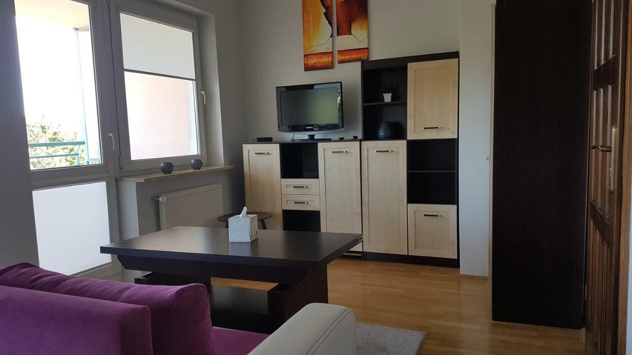Pokoje Beskidzka Apartment Lublin Exterior foto